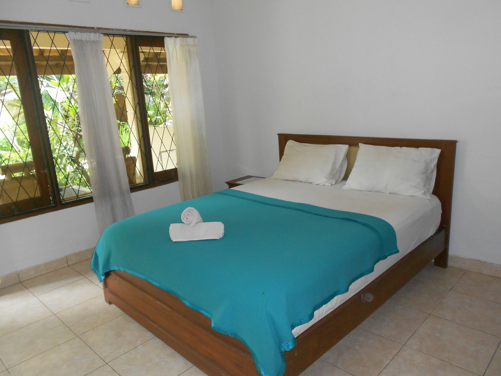 Segara Anak Bungalow & Restaurant Kuta  Dış mekan fotoğraf