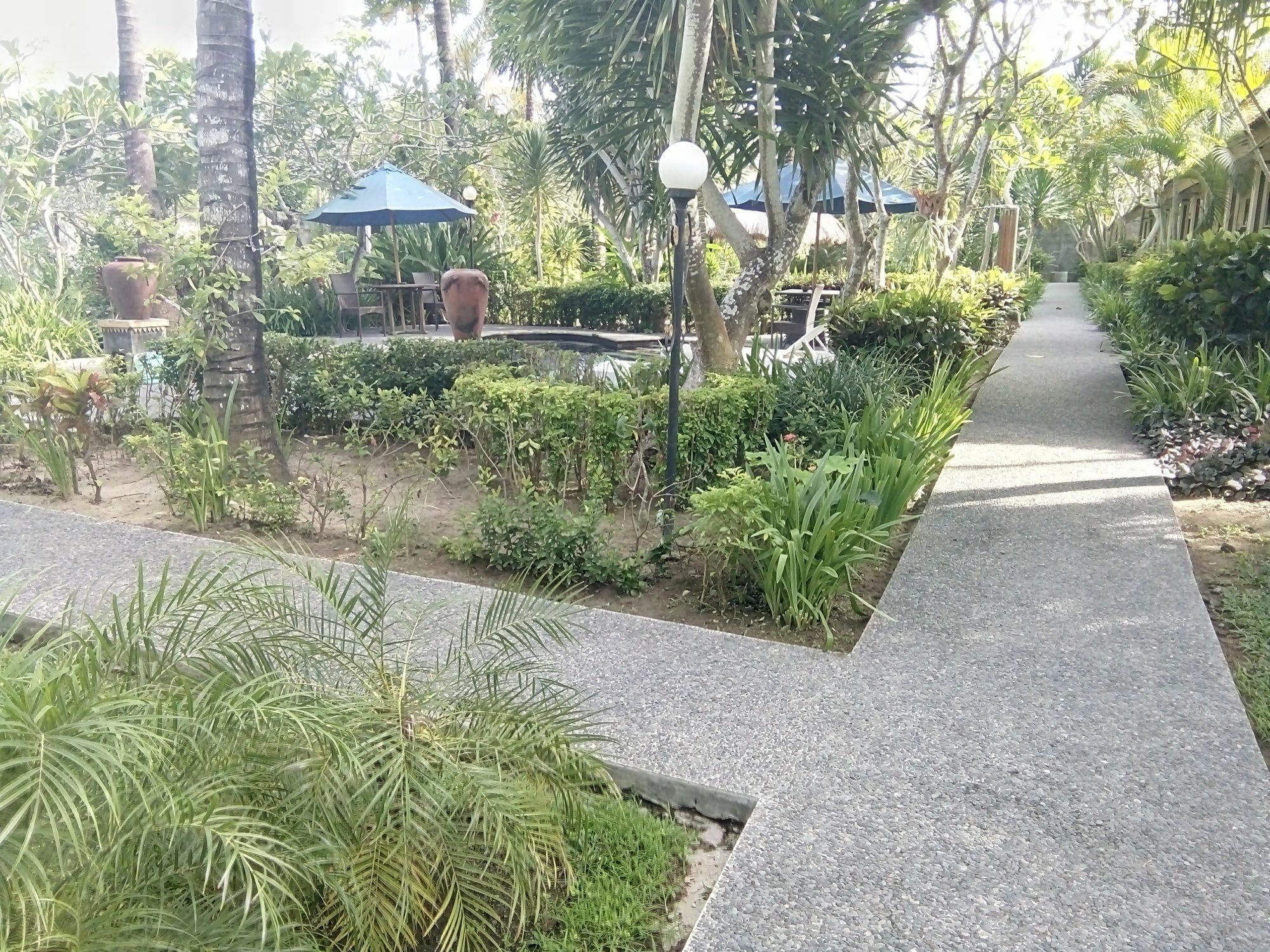 Segara Anak Bungalow & Restaurant Kuta  Dış mekan fotoğraf