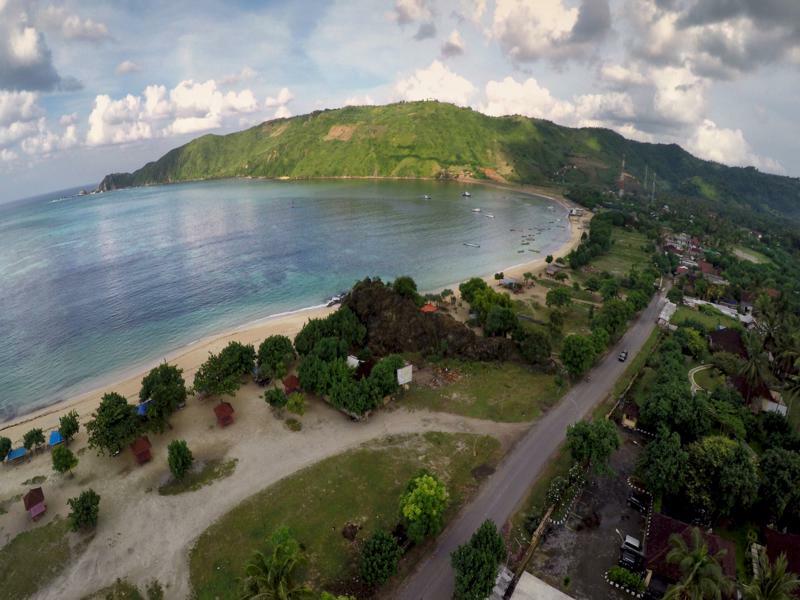 Segara Anak Bungalow & Restaurant Kuta  Dış mekan fotoğraf