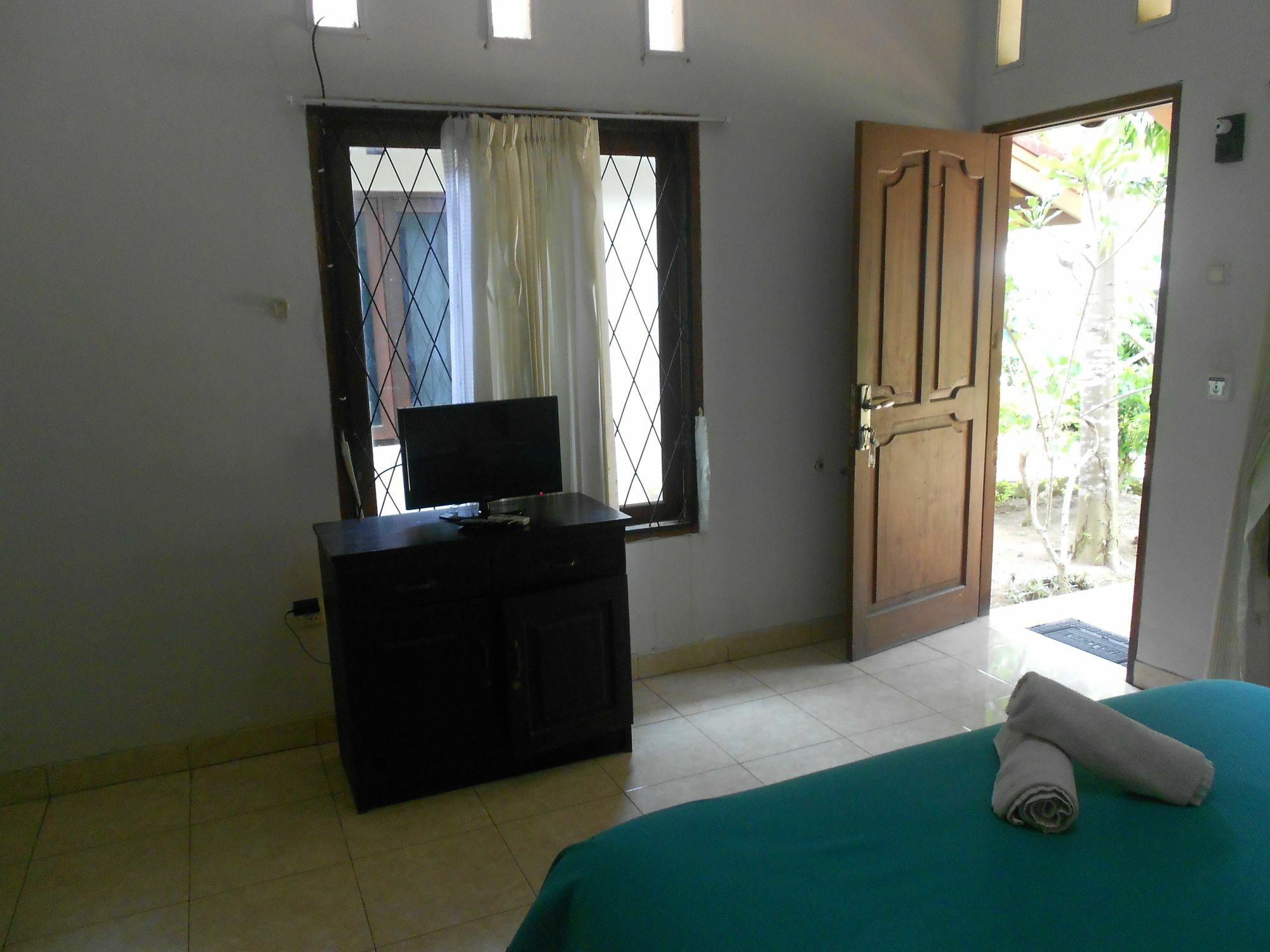 Segara Anak Bungalow & Restaurant Kuta  Dış mekan fotoğraf